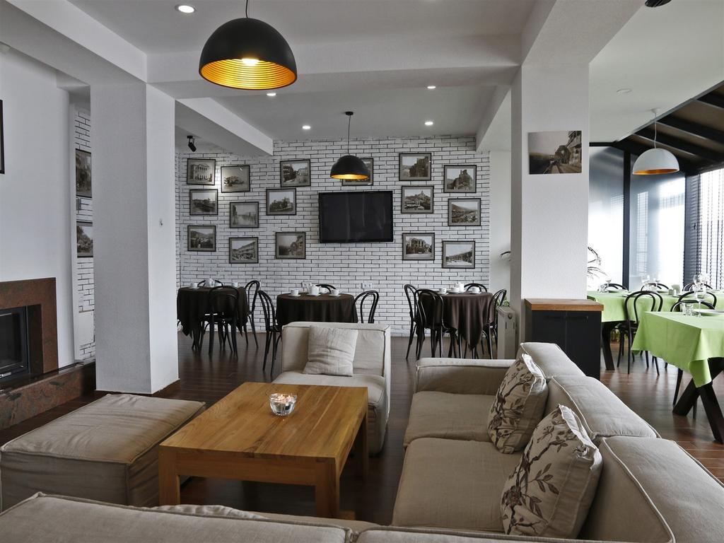 Hotel Club-2100 กูเดาริ ภายนอก รูปภาพ